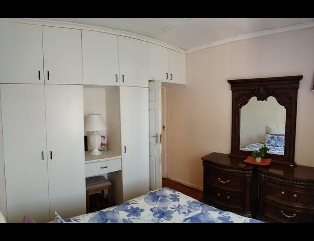 3 BEDROOM FREEHOLD FOR SALE IN SCHEEPERSHOOGTE